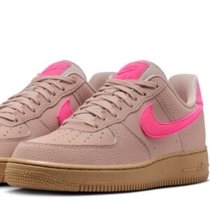 NIKE WOMEN'S AIR FORCE 1 '07 - BEIGE PINK 8.5